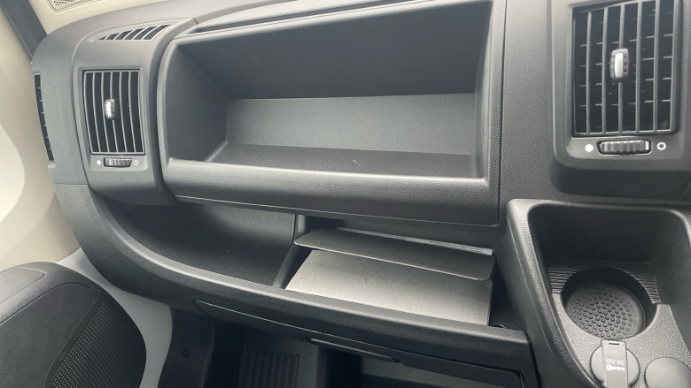 Vauxhall Movano 3500 L3 Diesel Fwd 2.2 Turbo D 140ps H2 Van Prime